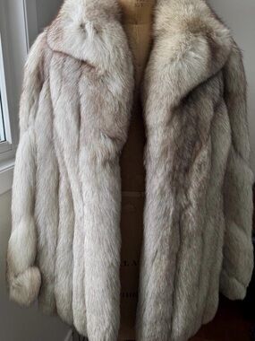 Saga Furs Cream-Gray Fur Coat Silver Fox
